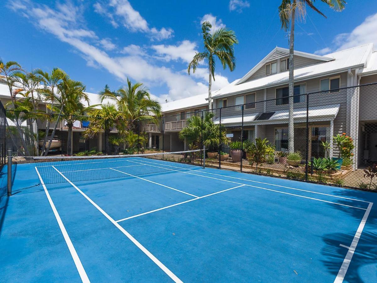 Pelican Beach Resort Noosaville Extérieur photo