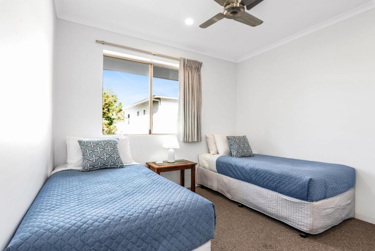 Pelican Beach Resort Noosaville Extérieur photo