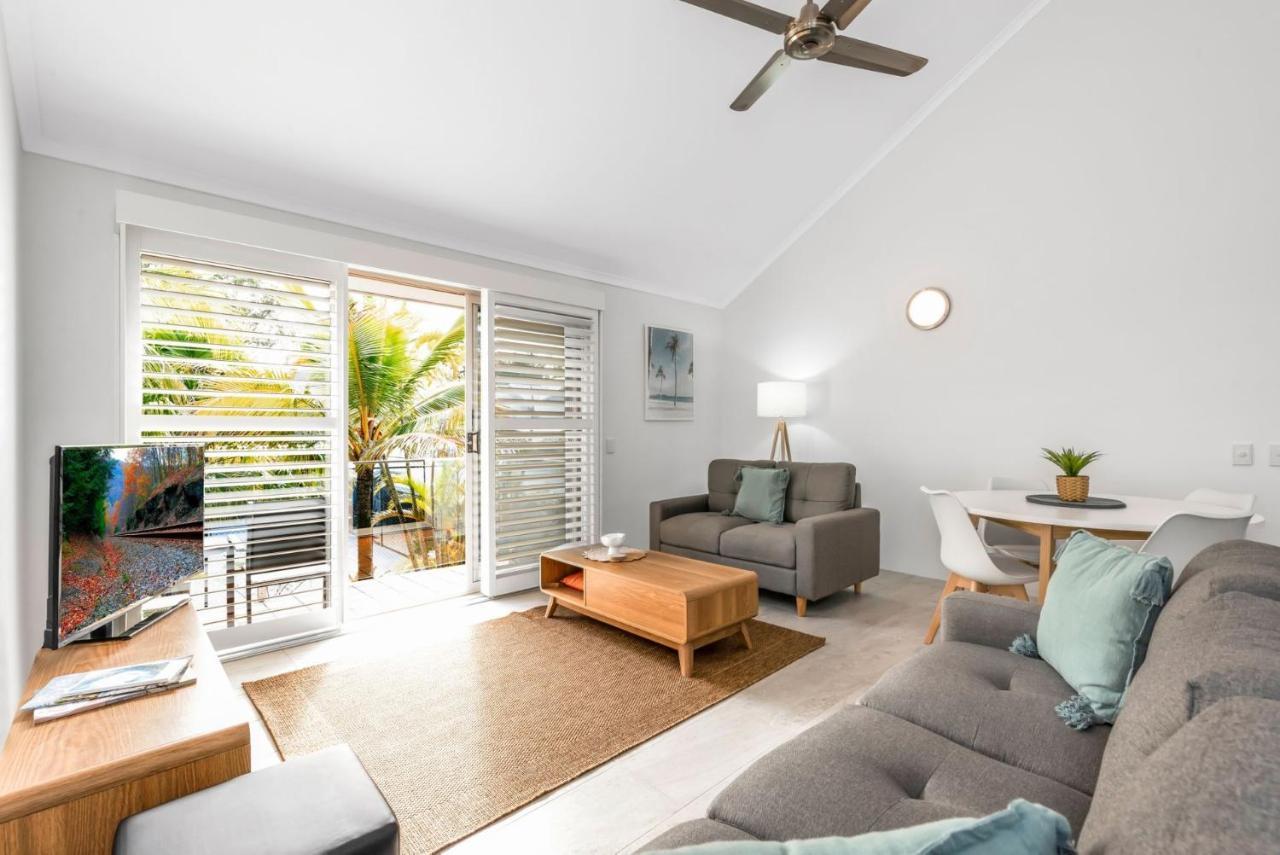 Pelican Beach Resort Noosaville Extérieur photo